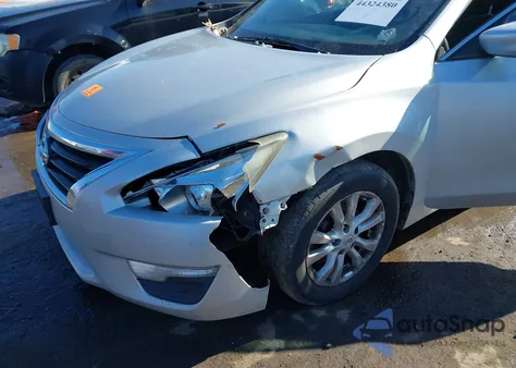 2014 Nissan Altima 2.5 S from USA, damaged, VIN 1N4AL3AP0EC148315